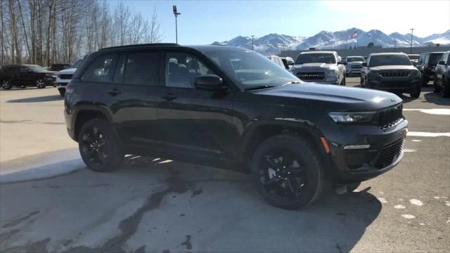 2024 Jeep Grand Cherokee GRAND CHEROKEE LIMITED 4X4