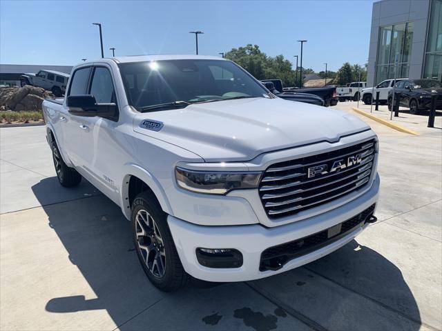 2025 RAM Ram 1500 RAM 1500 LARAMIE CREW CAB 4X4 57 BOX