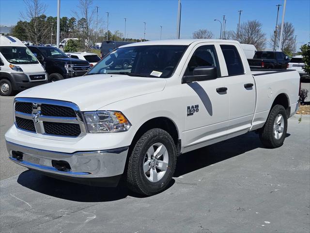 2024 RAM Ram 1500 Classic RAM 1500 CLASSIC TRADESMAN QUAD CAB 4X4 64 BOX