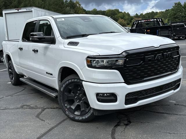 2025 RAM Ram 1500 RAM 1500 BIG HORN CREW CAB 4X4 64 BOX