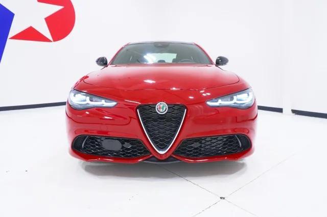 2024 Alfa Romeo Giulia GIULIA Ti RWD 2024 Alfa Romeo Giulia GIULIA Ti RWD