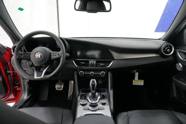 2024 Alfa Romeo Giulia Ti RWD