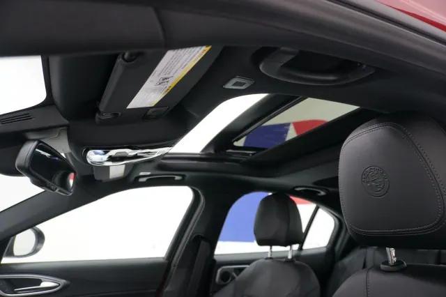 2024 Alfa Romeo Giulia Ti RWD