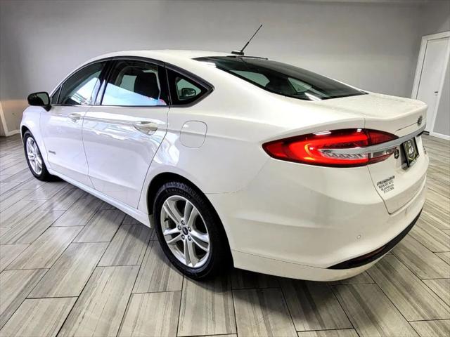 2018 Ford Fusion Hybrid SE