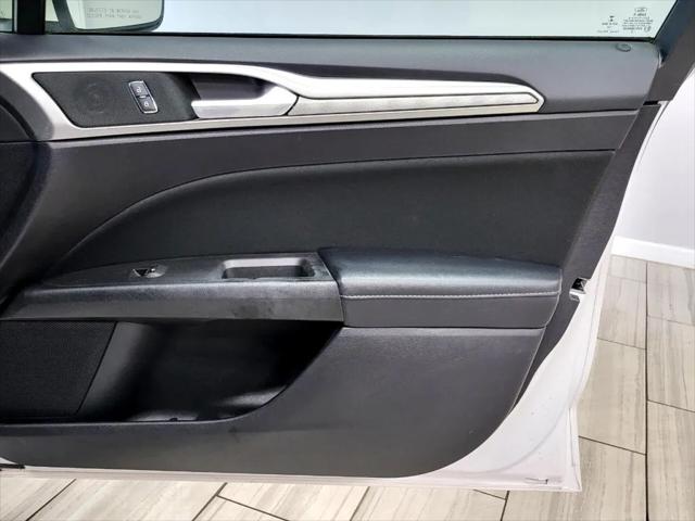 2018 Ford Fusion Hybrid SE
