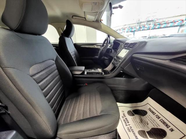 2018 Ford Fusion Hybrid SE