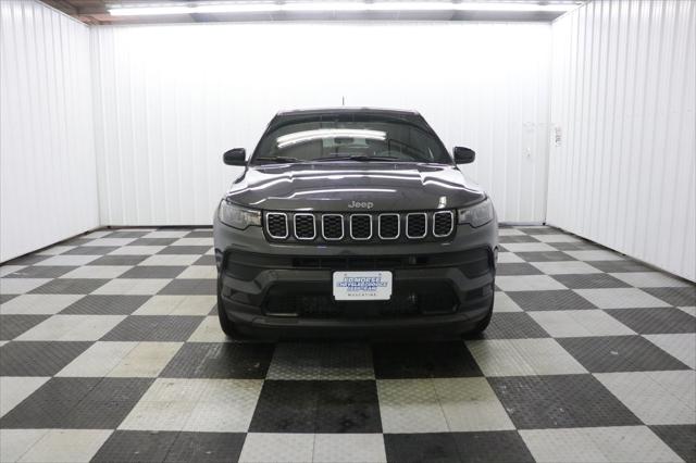 2024 Jeep Compass COMPASS SPORT 4X4