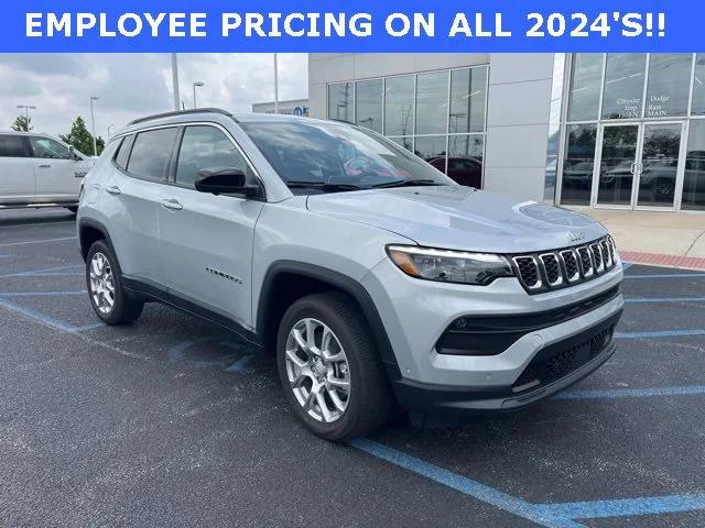 2024 Jeep Compass COMPASS LATITUDE LUX 4X4 2024 Jeep Compass COMPASS LATITUDE LUX 4X4