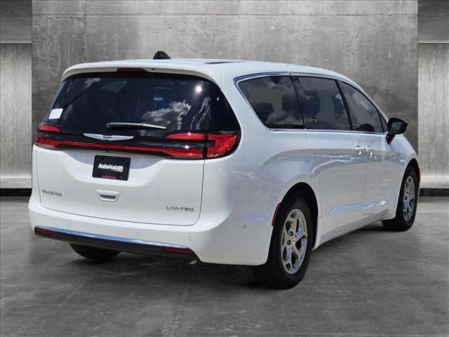 2024 Chrysler Pacifica PACIFICA LIMITED