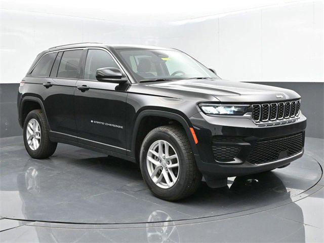 2024 Jeep Grand Cherokee GRAND CHEROKEE LAREDO X 4X4