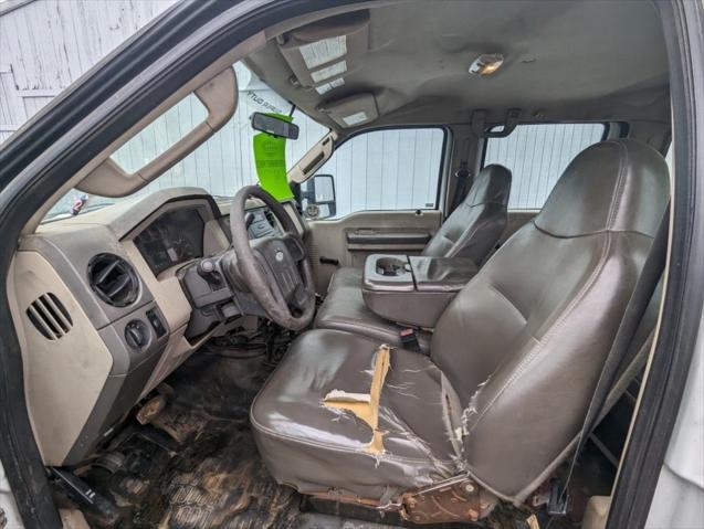 2009 Ford F-550 Unknown