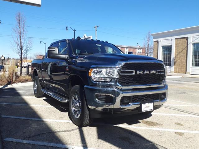 2024 RAM Ram 3500 RAM 3500 TRADESMAN CREW CAB 4X4 64 BOX