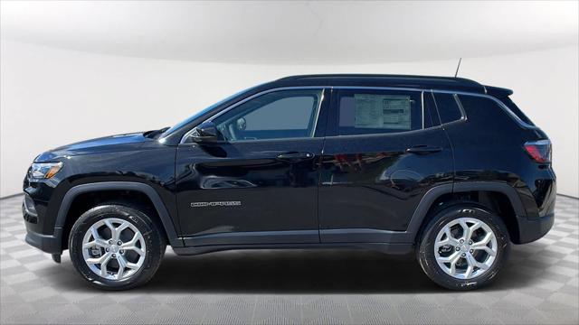 2024 Jeep Compass COMPASS LATITUDE 4X4