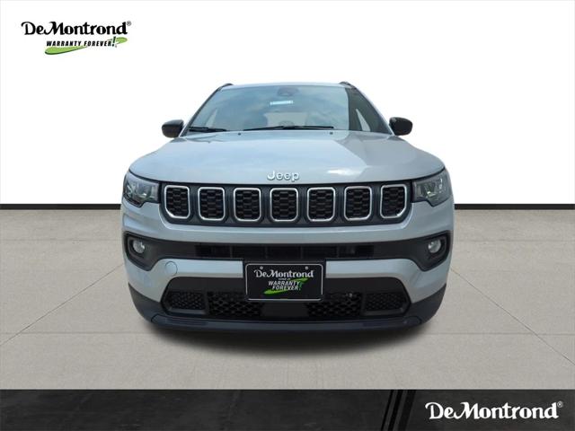 2024 Jeep Compass COMPASS LATITUDE 4X4