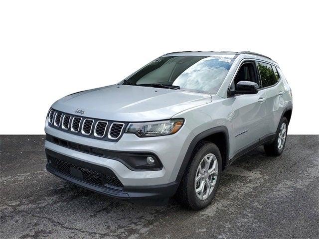 2024 Jeep Compass COMPASS LATITUDE 4X4