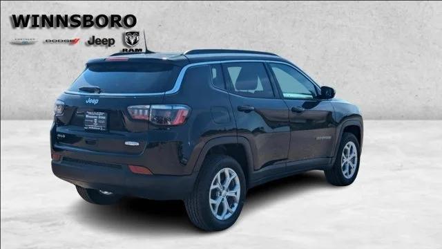 2024 Jeep Compass COMPASS LATITUDE 4X4