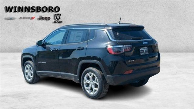 2024 Jeep Compass COMPASS LATITUDE 4X4