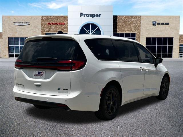 2024 Chrysler Pacifica Hybrid PACIFICA PLUG-IN HYBRID S APPEARANCE