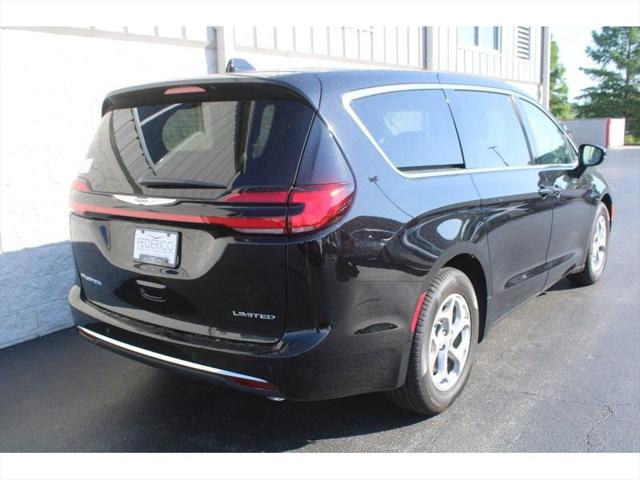 2024 Chrysler Pacifica PACIFICA LIMITED