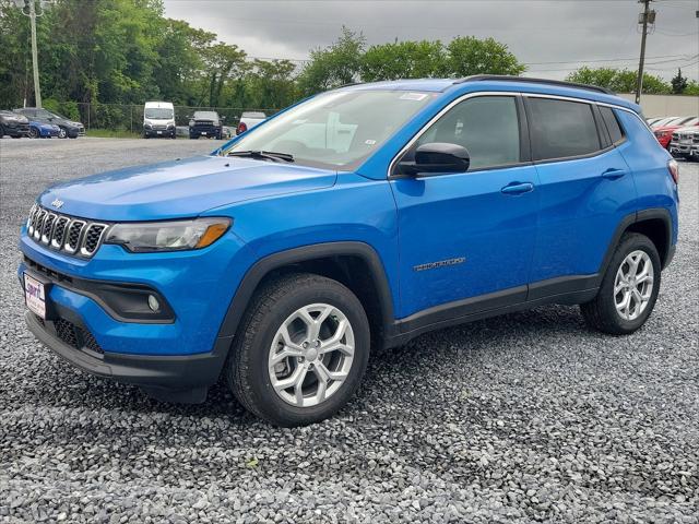 2024 Jeep Compass COMPASS LATITUDE 4X4