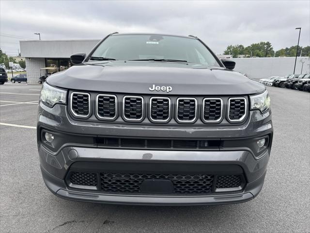 2024 Jeep Compass COMPASS LATITUDE 4X4