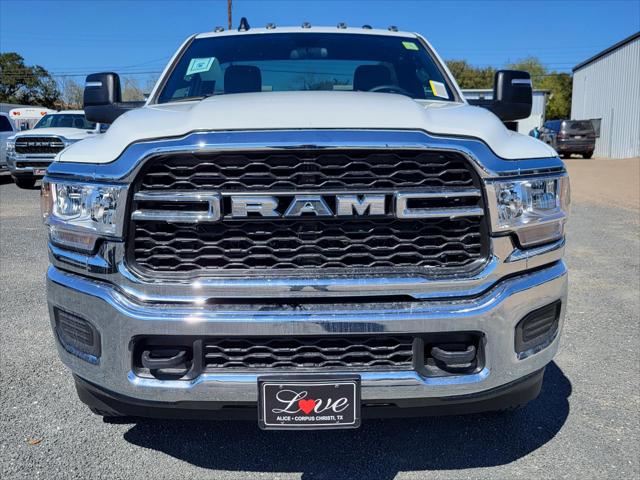 2024 RAM Ram 3500 Chassis Cab RAM 3500 TRADESMAN CHASSIS REGULAR CAB 4X4 60 CA