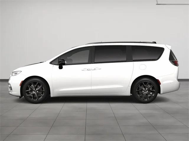 2024 Chrysler Pacifica PACIFICA LIMITED AWD