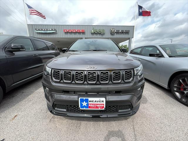 2024 Jeep Compass COMPASS LATITUDE 4X4