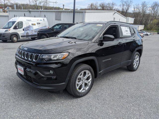 2024 Jeep Compass COMPASS LATITUDE 4X4