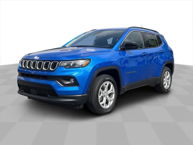 2024 Jeep Compass COMPASS LATITUDE 4X4