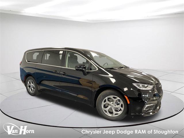 2024 Chrysler Pacifica PACIFICA LIMITED