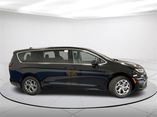 2024 Chrysler Pacifica PACIFICA LIMITED