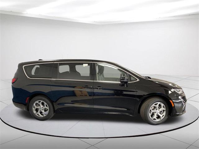 2024 Chrysler Pacifica PACIFICA LIMITED