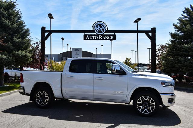 2025 RAM Ram 1500 RAM 1500 LARAMIE CREW CAB 4X4 57 BOX