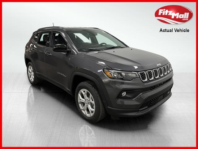 2024 Jeep Compass COMPASS LATITUDE 4X4