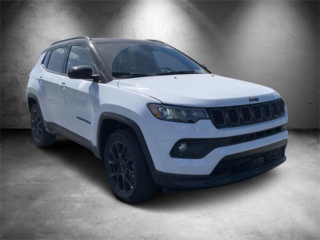 2024 Jeep Compass COMPASS LATITUDE 4X4