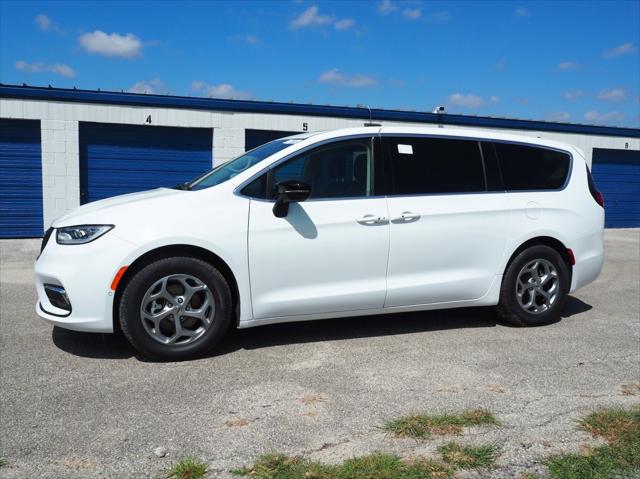 2024 Chrysler Pacifica PACIFICA LIMITED