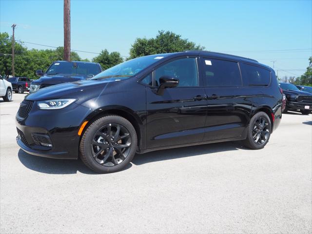 2024 Chrysler Pacifica PACIFICA LIMITED