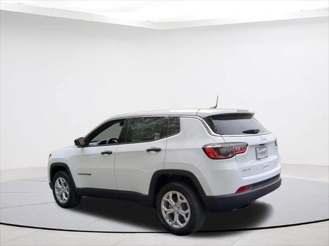 2024 Jeep Compass COMPASS SPORT 4X4