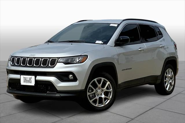 2024 Jeep Compass COMPASS LATITUDE LUX 4X4