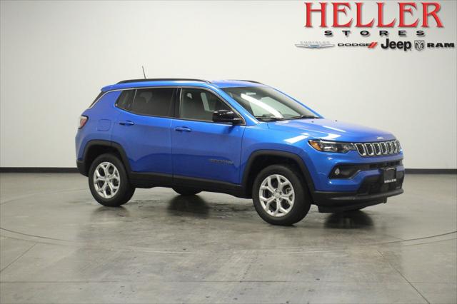 2024 Jeep Compass COMPASS LATITUDE 4X4