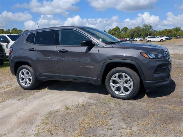 2024 Jeep Compass COMPASS SPORT 4X4