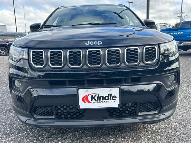 2024 Jeep Compass COMPASS LATITUDE 4X4