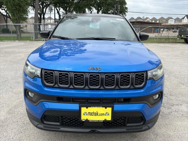 2024 Jeep Compass COMPASS LATITUDE 4X4