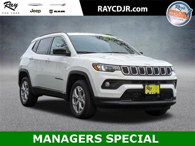 2024 Jeep Compass COMPASS LATITUDE 4X4