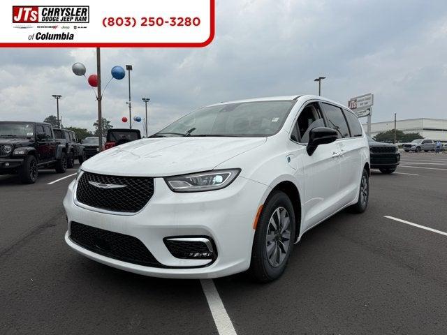 2024 Chrysler Pacifica Hybrid PACIFICA PLUG-IN HYBRID SELECT