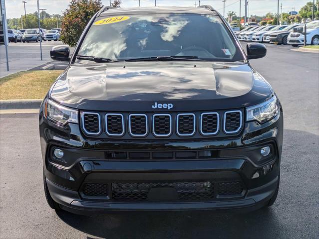 2024 Jeep Compass COMPASS LATITUDE 4X4