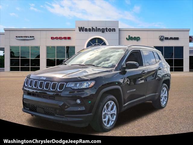 2024 Jeep Compass COMPASS LATITUDE 4X4