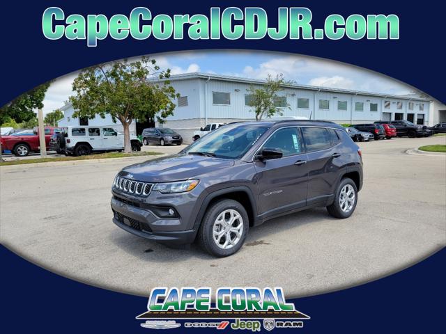 2024 Jeep Compass COMPASS LATITUDE 4X4