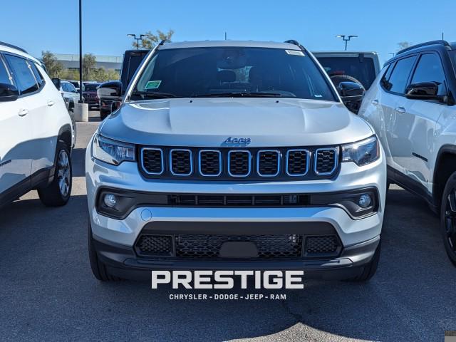 2024 Jeep Compass COMPASS LATITUDE LUX 4X4